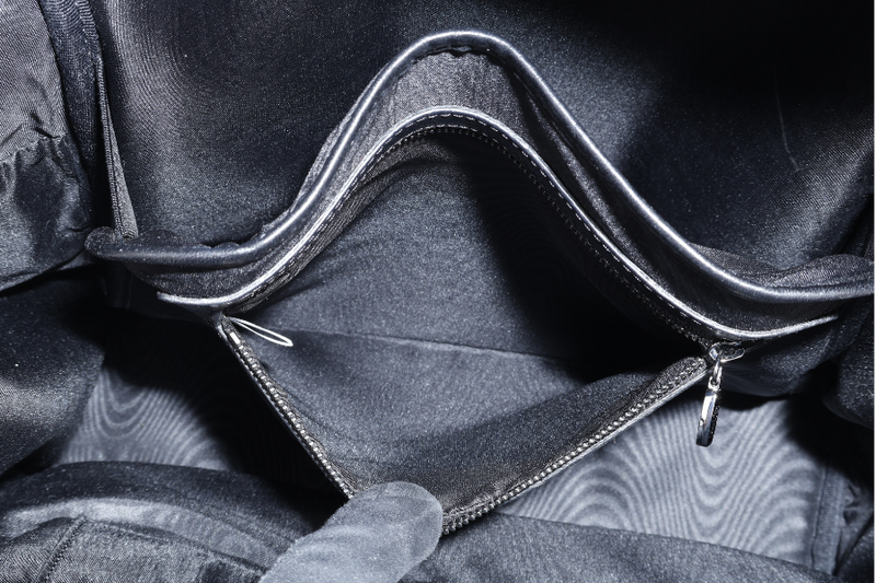 MCM METALLIC CRACKED LEATHER BACKPACK WITH STRAPS, CARD NO DUST COVER