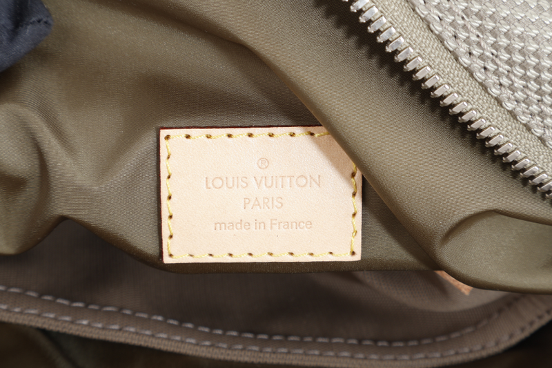 LOUIS VUITTON CITADIN PM MESSENGER TERRE DAMIER GEANT CANVAS SILVER HARDWARE WITH DUST COVER