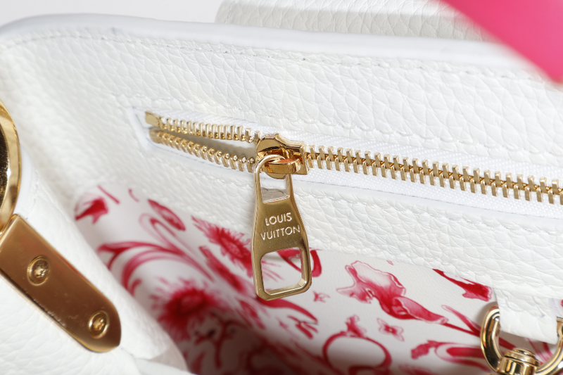 LOUIS VUITTON CAPUCINES BB SNOW WHITE CALFSKIN LEATHER GOLD HARDWARE WITH STRAPS AND DUST COVER