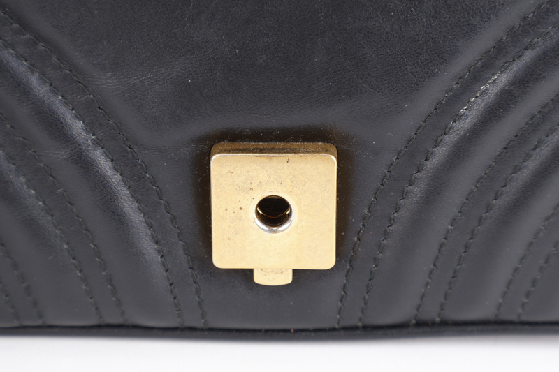 GUCCI MARMONT SMALL BLACK LEATHER GOLD HARDWARE WITH DUST COVER