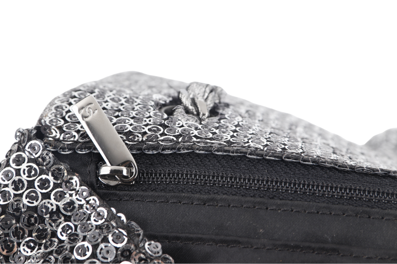 CHANEL FLAP (1164xxxx) SILVER SEQUINS SILVER HARDWARE WITH DUST COVER