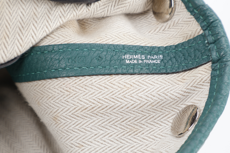 HERMES GARDEN PARTY TPM 30CM MALACHITE STAMP Q (2013) NEGONDA LEATHER PALLADIUM HARDWARE WITH DUST COVER