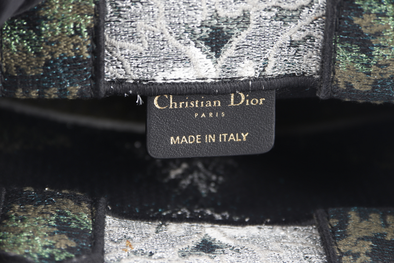 CHRISTIAN DIOR TIE VERTICAL BOOK TOTE (50-MA-0260) BLACK, GREEN & WHITE  CANVAS WITH CARD, DUST COVER AND BOX