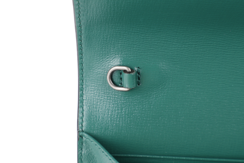 GUCCI 401231 1147 GREEN SERPENTI BUCKLE, WITH DUST COVER & BOX