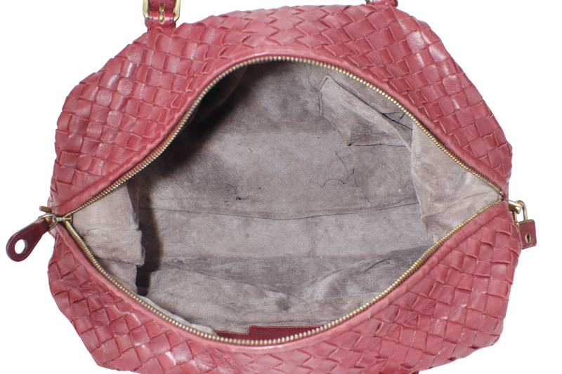BOTTEGA VENETA BOSTON BAG MEDIUM RED LEATHER GOLD HARDWARE NO DUST COVER