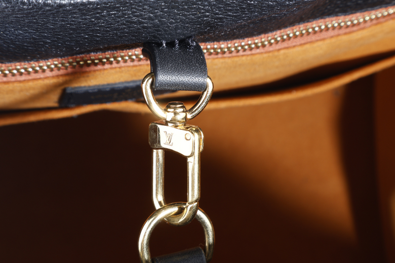 LOUIS VUITTON M44325 ON THE GO GM BLACK EMPREINTE LEATHER GOLD HARDWARE NO DUST COVER