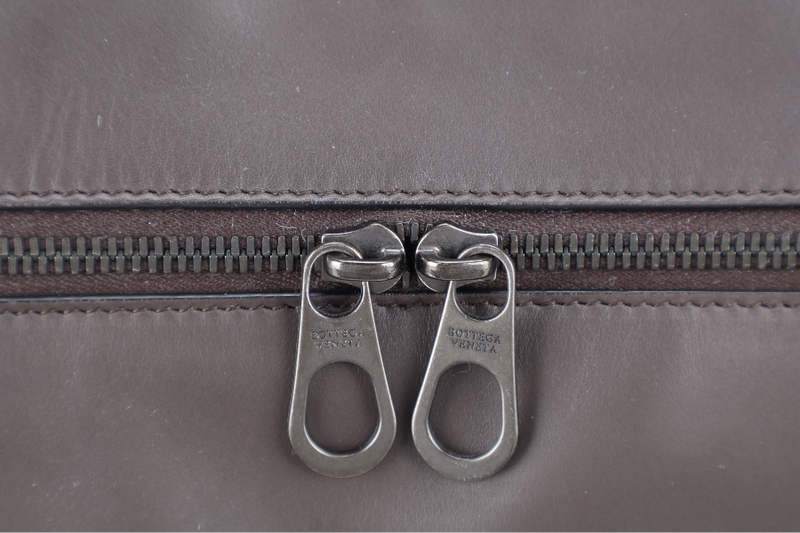 BOTTEGA VENETA WEEKEND BAG BROWN CALF LEATHER BHW WITH DUST COVER