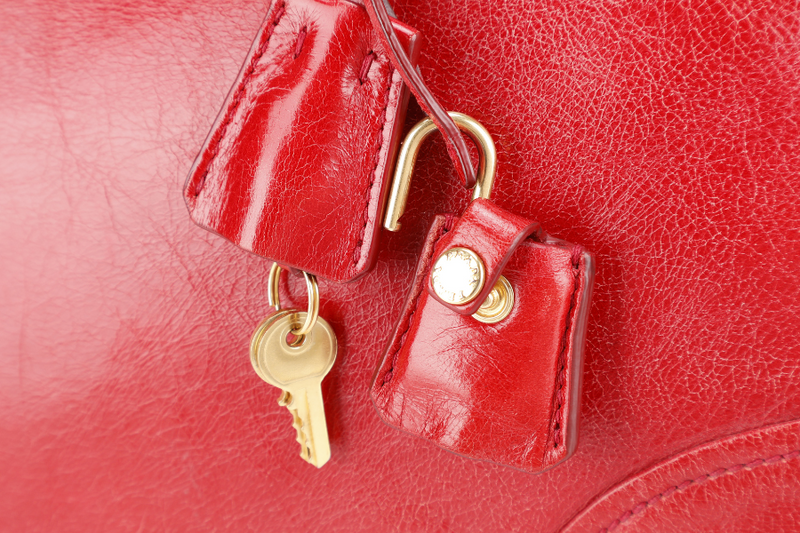 PRADA RED VITELLO SHINE LEATHER (BL0822) ZIP TOTE BAG WITH STRAPS, CARD, KEYS&LOCK AND DUST COVER