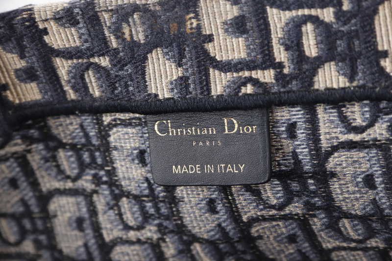 CHRISTIAN DIOR TOTE ECRU & BLUE DIOR OBLIQUE EMBROIDERY WITH DUST COVER