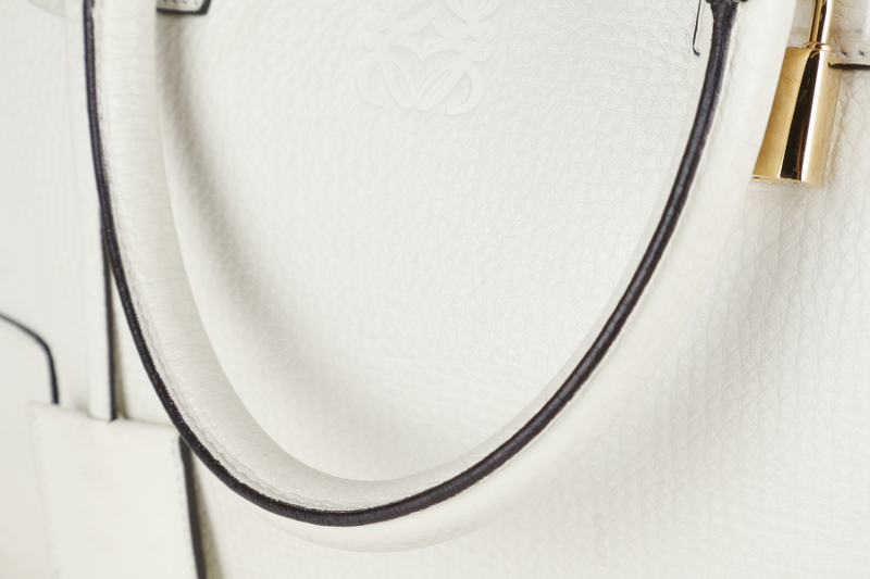 LOEWE AMAZONA 36 WHITE CALF LEATHER GOLD HARDWARE WITH DUST COVER