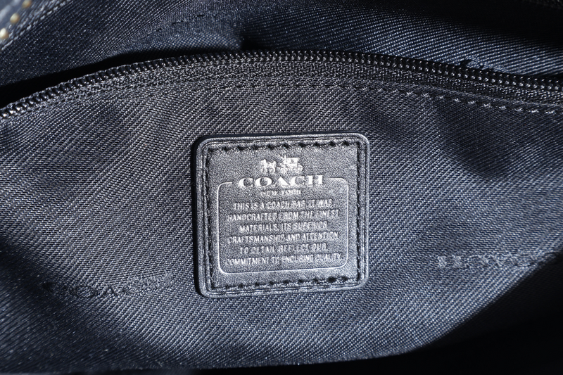 COACH SWAGGER 27 BLACK LEATHER SILVER HARDWARE WITH DUST COVER