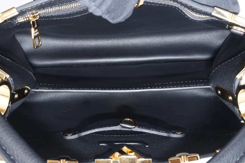 LOUIS VUITTON M54663 CAPUCINES MM BLACK LEATHER GOLD HARDWARE NO DUST COVER