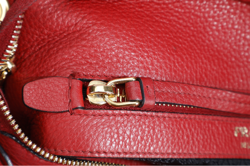 PRADA LOGO VITELLO PHENIX MEDIUM RED LEATHER BUCKET MESSENGER BAG GOLD HARDWARE WITH STRAPS AND DUST COVER