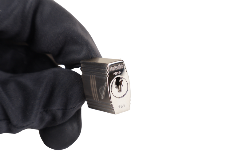 HERMES KELLY 25 IN AND OUT NATA COLOR SWIFT LEATHER SILVER HARDWARE STAMP Z (YEAR 2021) WITH STRAPS, KEYS, LOCK, DUST COVER AND BOX