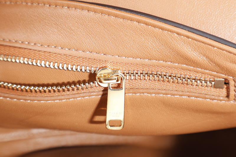 CELINE BESACE MEDIUM 16 NATURAL CALFSKIN LEATHER GOLD HARDWARE WITH DUST COVER