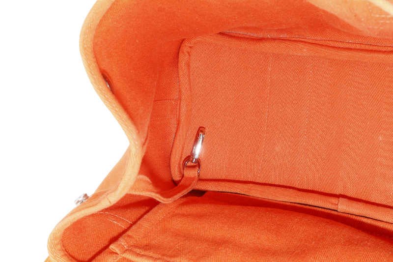 HERMES VALPARAISO PM STAMP M SQUARE (YEAR 2009) ORANGE SWIFT LEATHER NO DUST COVER