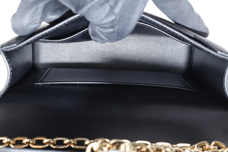 HERMES MINI VERROU CHAIN BLACK CHEVRE GOLD HARDWARE STAMP Y (YEAR 2020) WITH DUST COVER, BOX AND FELT COVER