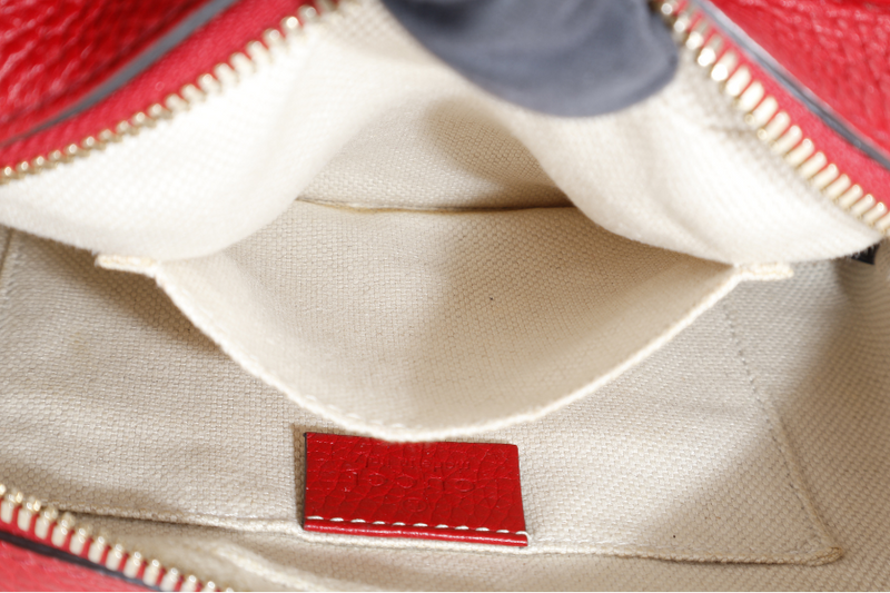 GUCCI SOHO DISCO CROSSBODY RED CALF LEATHER GOLD HARDWARE NO DUST COVER