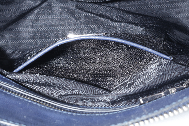 PRADA BR4998 BLUE LARGE LEATHER BOSTON BAG SILVER HARDWARE WITH KEYS & LOCK NO DUST COVER