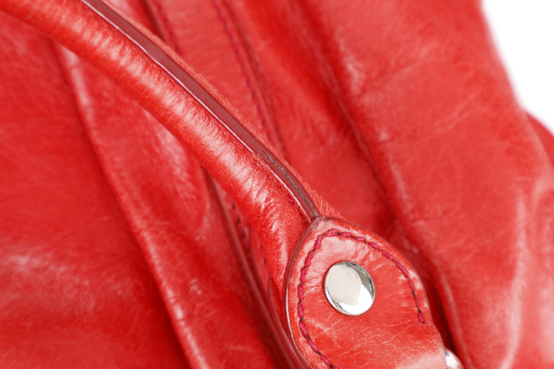 MIU MIU BAULETTO VITELLO LUX ROSSO RED LEATHER SILVER HARDWARE WITH STRAPS AND DUST COVER