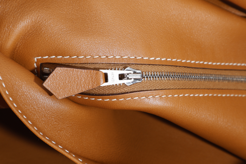 HERMES BARDA MESSENGER BAG 35 BROWN SWIFT LEATHER SILVER HARDWARE STAMP P SQUARE (YEAR 2012) WITH STRAPS