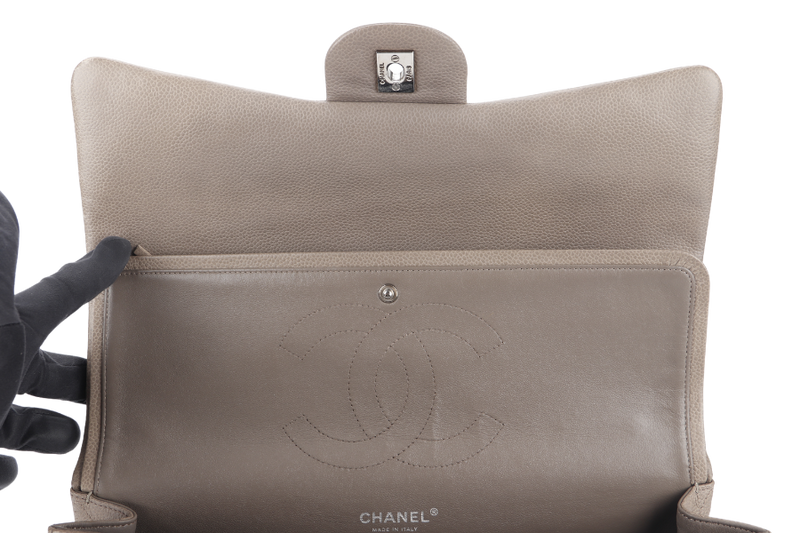 CHANEL CLASSIC DOUBLE FLAP MAXI (1444xxxx) BROWN CAVIAR LEATHER SILVER HARDWARE WITH CARD AND DUST COVER