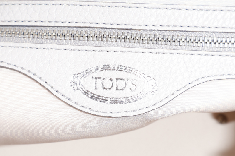 TOD'S DON BAULETTO LIGHT GREY CALF LEATHER SILVER HARDWARE WITH DUST COVER AND STRAPS
