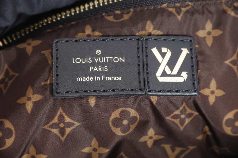 LOUIS VUITTON MAXI MULTI POCHETTE (M58980) BLACK AND FUCHSIA NYLON PILLOW MONOGRAM WITH GOLD CHAIN , STRAP WITH DUST COVER