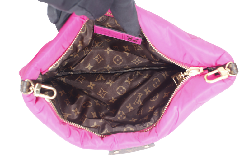 LOUIS VUITTON MAXI MULTI POCHETTE (M58980) BLACK AND FUCHSIA NYLON PILLOW MONOGRAM WITH GOLD CHAIN , STRAP WITH DUST COVER