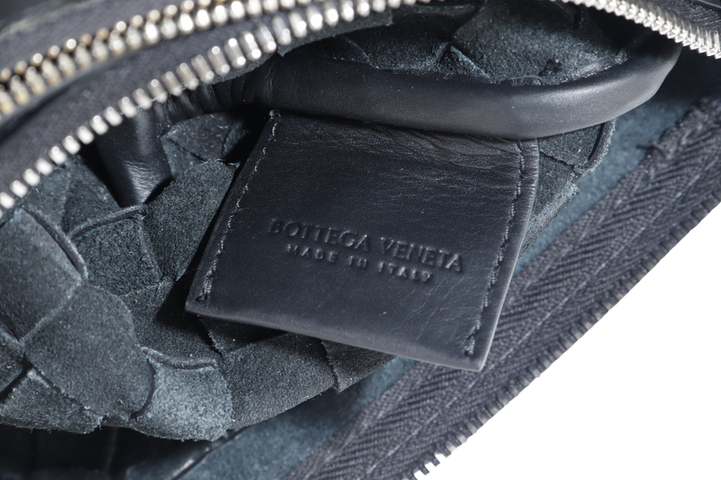 BOTTEGA VENETA INTRECCIATO DUO SHOULDER BAG (P02577397S) BLACK CALF LEATHER SILVER HARDWARE WITH DUST COVER