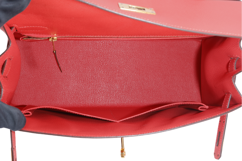 HERMES KELLY SELLIER 32 ROSE JAIPUR EPSOM LEATHER GOLD HARDWARE STAMP X (2016) WITH LEATHER STRAPS, KEYS&LOCK, RAINCOAT, DUST COVER AND BOX