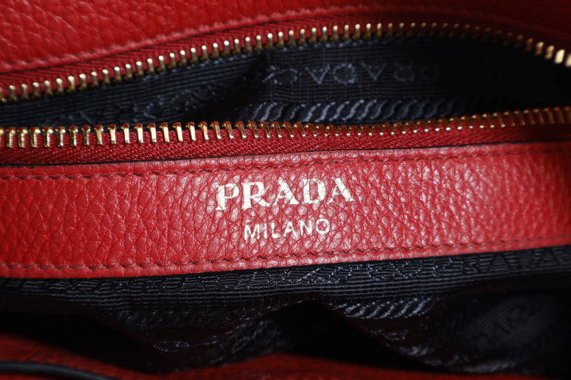 PRADA LOGO VITELLO PHENIX MEDIUM RED LEATHER BUCKET MESSENGER BAG GOLD HARDWARE WITH STRAPS AND DUST COVER