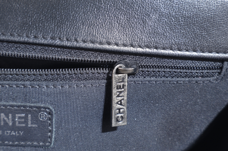 CHANEL LEBOY NEW MEDIUM BLACK LAMBSKIN LEATHER SILVER HARDWARE (2310xxxx) WITH DUST COVER AND BOX
