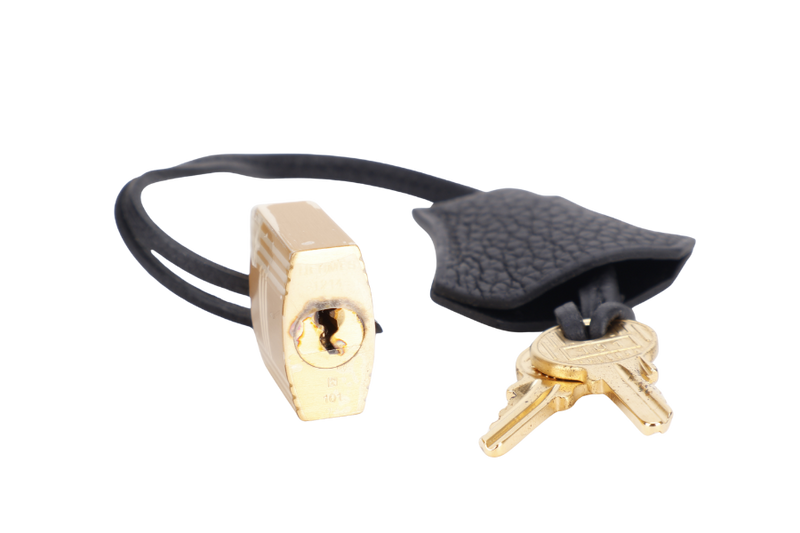 HERMES KELLY 28 BLACK TOGO BRUSHED GOLD HARDWARE STAMP K (YEAR 2025) WITH STRAPS, KEYS & LOCK, DUST COVER AND BOX