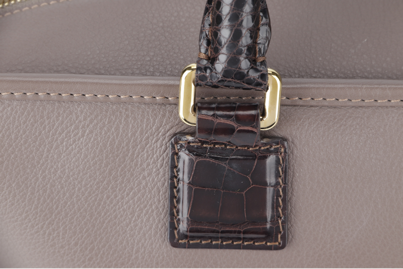 LOEWE AMAZONA (011403) EMBOSSED SNAKE HANDLE BROWN CALFSKIN GOLD HARDWARE WITH DUST COVER