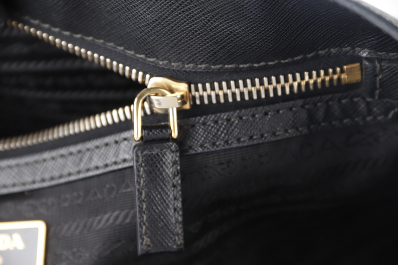 PRADA SAFFIANO LUX BLACK LEATHER (BN2274) GOLD HARDWARE WITH STRAPS, CARD AND DUST COVER