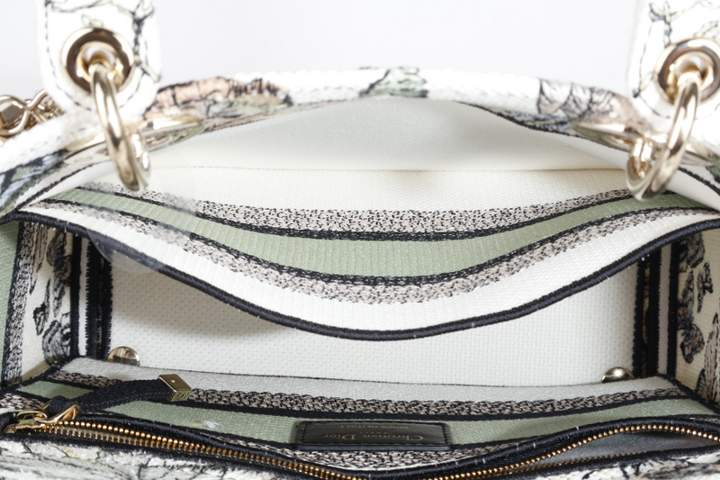 CHRISTIAN DIOR LADY DIOR MEDIUM LADY D-LITE BAG (50-MA-0293) GOLD HARDWARE WITH STRAPS, CARD AND DUST COVER