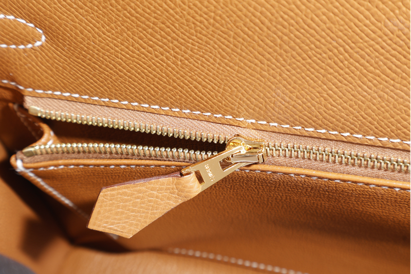 HERMES KELLY SELLIER 25 STAMP K (YEAR 2025) GOLD COLOR EPSOM LEATHER GOLD HARDWARE WITH STRAPS, LOCK&KEYS,DUST COVER AND BOX