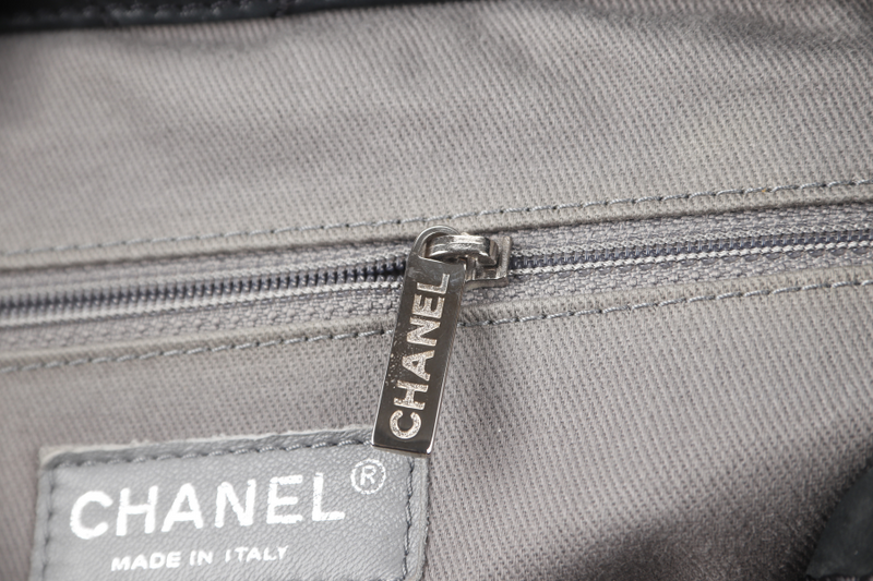 CHANEL GLAZED DOUBLE STITCH TOTE (1658xxxx) BLACK CALFSKIN SILVER HARDWARE WITH CARD, DUST COVER AND BOX