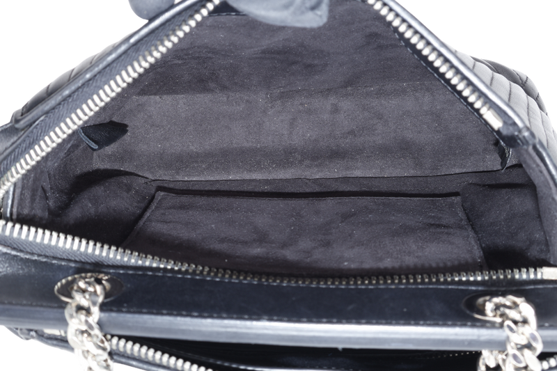 FENDI DOT COM BAG BLACK CALF LEATHER SILVER HARDWARE WITH DUST COVER
