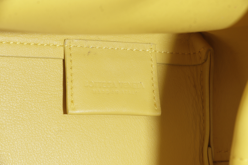 BOTTEGA VENETA MIRABELLE MEDIUM YELLOW POINT BAG WITH DUST COVER