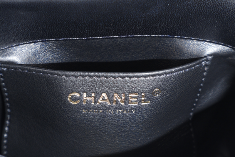 CHANEL CHAIN AROUND SHOULDER BAG (NPL1xxxx) BLACK LAMBSKIN GOLD HARDWARE WITH DUST COVER, BOX AND PAPER BAG