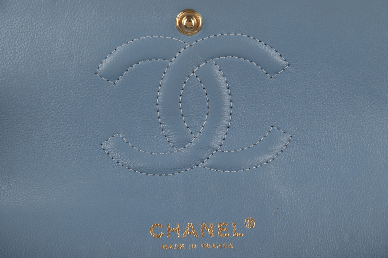 CHANEL OMBRE CLASSIC DOUBLE FLAP (1349xxxx) MEDIUM MULTICOLOUR LAMBSKIN LEATHER GOLD HARDWARE WITH DUST COVER AND BOX