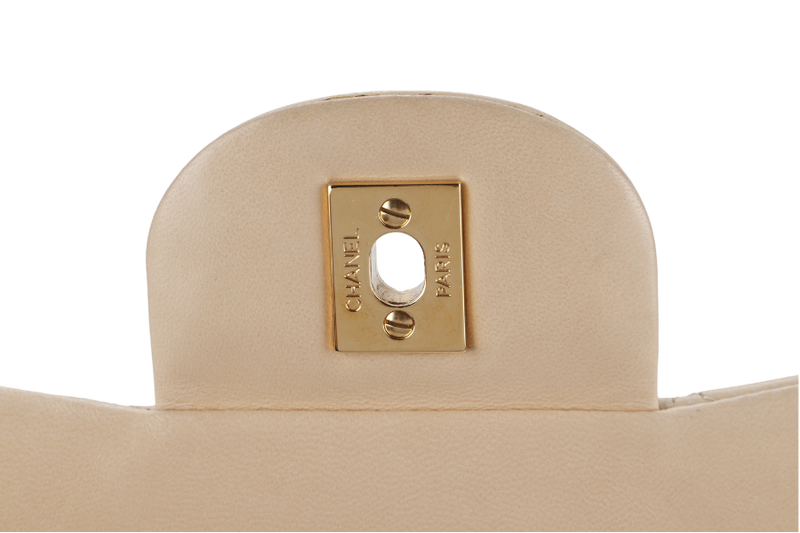 CHANEL CLASSIC SINGLE FLAP (1309xxxx) JUMBO BEIGE LAMBSKIN GOLD HARDWARE WITH CARD