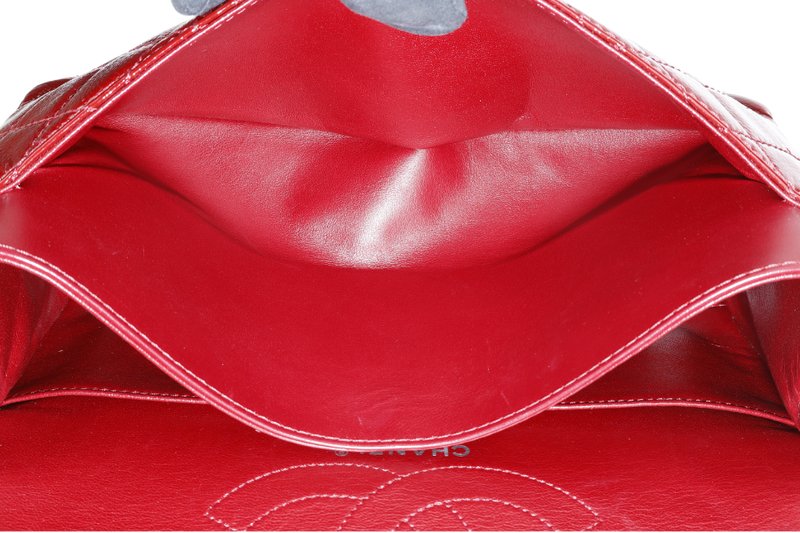 CHANEL 2.55 REISSUE (2025xxxx) BURGUNDY PATENT CAVIAR LEATHER RUTHENIUM HARDWARE WITH CARD NO DUST COVER
