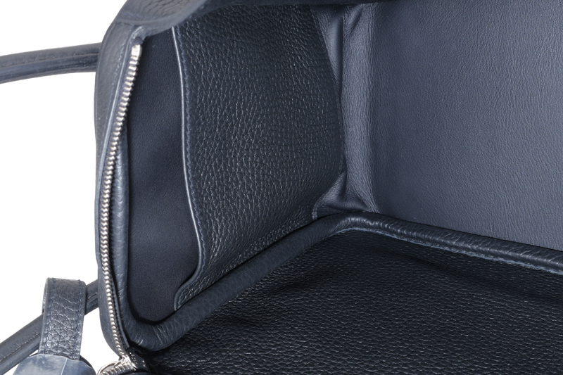 HERMES LINDY 26 BLACK CLEMENCE LEATHER SILVER HARDWARE STAMP Z (YEAR 2021) WITH DUST COVER, BOX AND FELT COVER