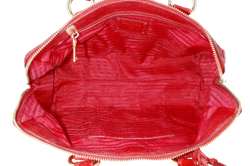 PRADA RED VITELLO SHINE LEATHER (BL0822) ZIP TOTE BAG WITH STRAPS, CARD, KEYS&LOCK AND DUST COVER
