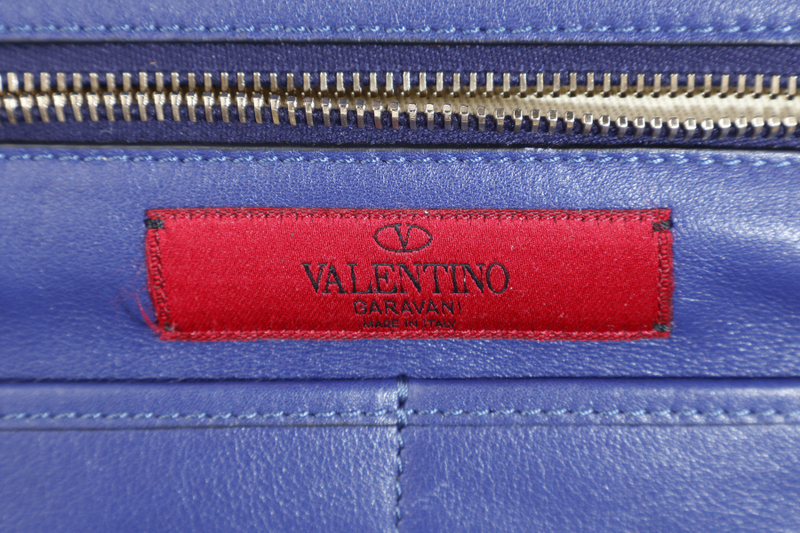 VALENTINO VITELLO SMALL ROCKSTUD BLUE LEATHER TOTE BAG WITH GOLD HARDWARE WITH STRAPS AND DUST COVER
