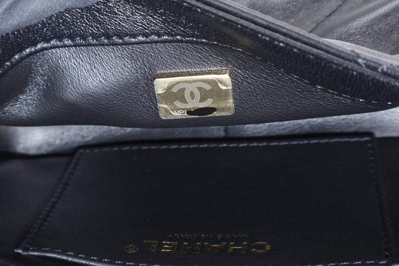 CHANEL CHAIN AROUND SHOULDER BAG (NPL1xxxx) BLACK LAMBSKIN GOLD HARDWARE WITH DUST COVER, BOX AND PAPER BAG