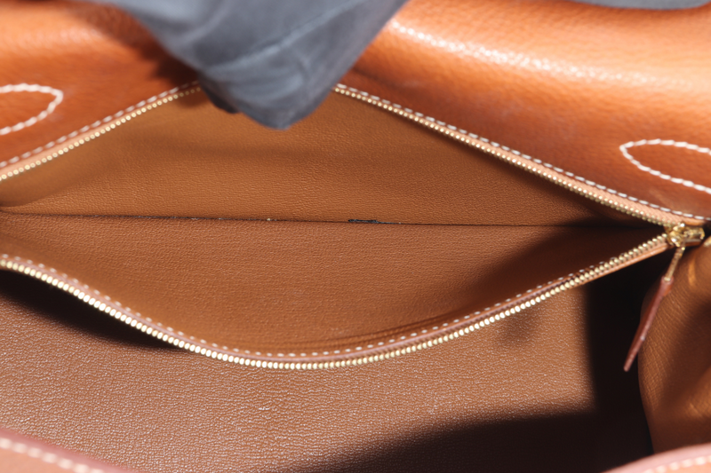 HERMES KELLY 28 FAUVE BARENIA FAUBOURG GOLD HARDWARE STAMP Z (YEAR 2021) WITH KEYS, LOCK, STRAPS, RAINCOAT AND DUST COVER